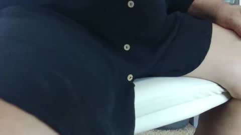 Snapshot of injmolder2 chatting on October 11, 2:37 pm Hanging Out online show from October 11, 2:37 pm