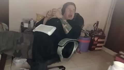 inkedsinners online show from October 13, 10:43 pm