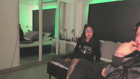 inkedsinners_ online show from May 18, 10:43 am