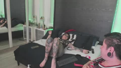 inkedsinners_ online show from May 25, 11:33 pm
