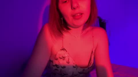 Snapshot of inner__light chatting on April 8, 4:40 pm inner__light online show from April 8, 4:40 pm