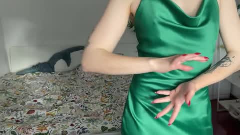Snapshot of inner__light chatting on May 12, 2:14 pm inner__light online show from May 12, 2:14 pm