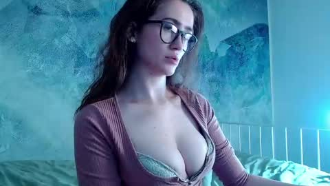 Lina online show from May 15, 10:50 pm