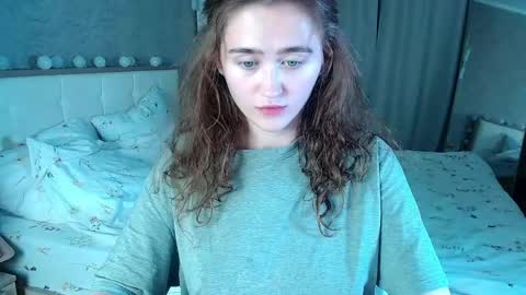 Lina online show from May 30, 4:04 pm