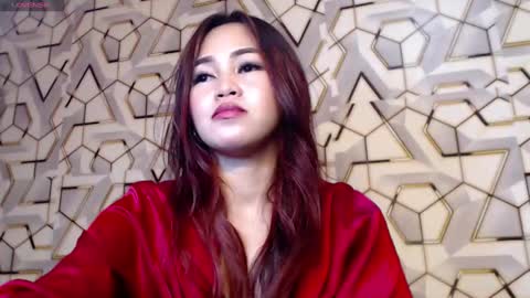 Snapshot of innocent_belle chatting on December 4, 9:46 pm Belle online show from December 4, 9:46 pm
