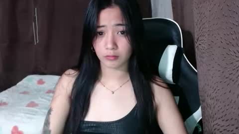 Snapshot of innocent_bianca chatting on March 28, 4:50 pm bianca online show from March 28, 4:50 pm