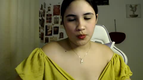 Snapshot of inocentheaven chatting on June 18, 12:33 am Celeste online show from June 18, 12:33 am
