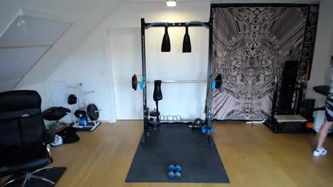 insanemaxxx online show from December 12, 10:24 am