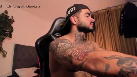 Brayan Chavez online show from July 9, 1:09 am
