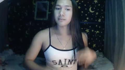 Snapshot of insulting_whoreifica chatting on January 10, 10:39 am MAXINE online show from January 10, 10:39 am