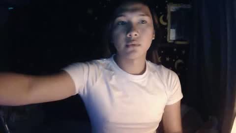 Snapshot of insulting_whoreifica chatting on February 23, 5:23 am MAXINE online show from February 23, 5:23 am