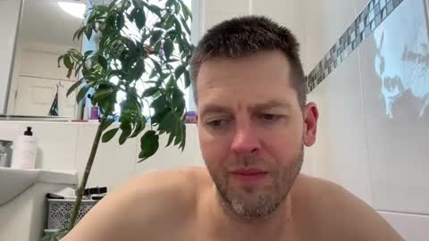 Snapshot of interestedhun chatting on March 9, 5:06 pm InterestedHun online show from March 9, 5:06 pm