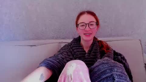 Snapshot of internetsexplorer chatting on May 3, 5:24 am Bernadette Join online show from May 3, 5:24 am