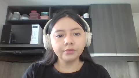 Iris 3 online show from April 16, 2:18 pm