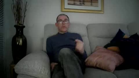 inthemood63 online show from March 15, 5:52 pm