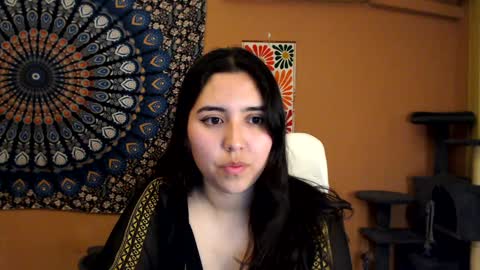 Snapshot of intimatetales chatting on January 17, 8:22 pm Africa online show from January 17, 8:22 pm