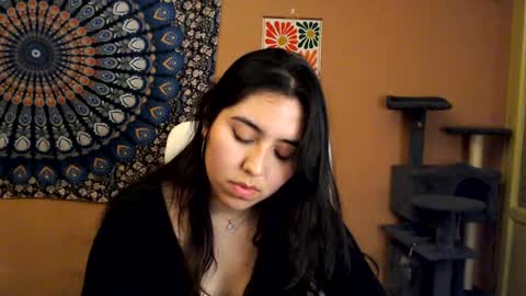 Snapshot of intimatetales chatting on February 19, 8:20 pm Africa online show from February 19, 8:20 pm