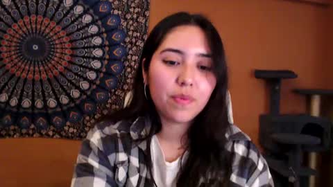 Snapshot of intimatetales chatting on March 3, 3:53 pm Africa online show from March 3, 3:53 pm