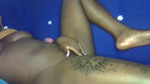 invisible_rider online show from December 3, 11:35 pm