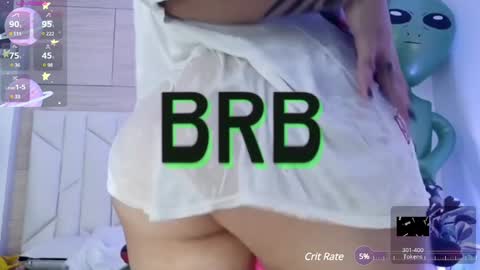 Snapshot of io_chie_ chatting on January 15, 7:15 am io_chie_ online show from January 15, 7:15 am