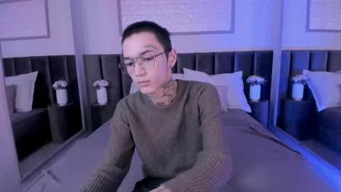 Snapshot of ionarne chatting on November 8, 12:16 pm ionarne online show from November 8, 12:16 pm