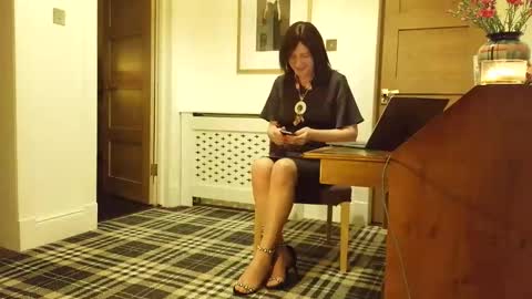 Snapshot of ireneadlerxd chatting on February 2, 8:40 pm Irena Adler online show from February 2, 8:40 pm