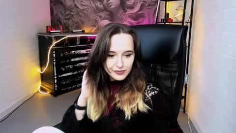 IreneBailey online show from November 8, 9:09 am