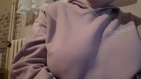 Snapshot of irinnak chatting on February 24, 3:42 pm IrinnaK online show from February 24, 3:42 pm