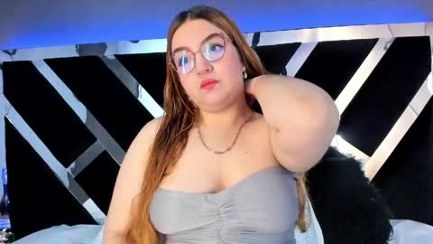 Snapshot of irinnashidou chatting on May 24, 12:32 pm Irina Shidou online show from May 24, 12:32 pm