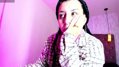 iris_77 online show from November 25, 11:10 am