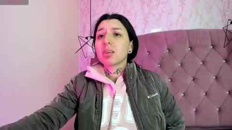 iris_77 online show from January 12, 5:40 pm