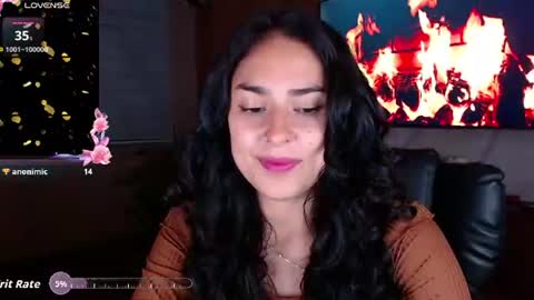Snapshot of iris_colette chatting on July 7, 12:02 am iris_colette online show from July 7, 12:02 am