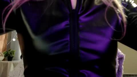 Lily online show from March 27, 3:56 pm