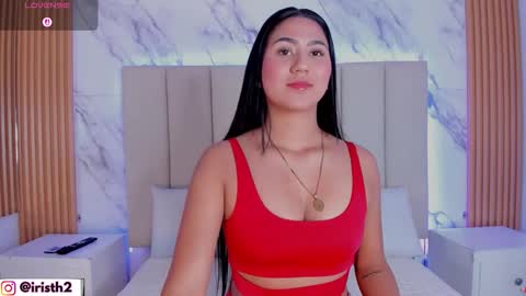 Snapshot of iris_thompson chatting on February 12, 4:07 am Iris online show from February 12, 4:07 am