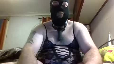 Snapshot of irishadz chatting on June 7, 8:34 pm irishadz online show from June 7, 8:34 pm