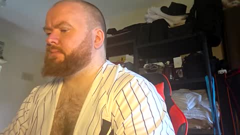 twitter theirishman205 online show from November 9, 9:51 am