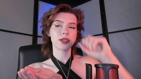Miss Iris Fansly Miss Iris new inst.  online show from January 7, 11:56 pm