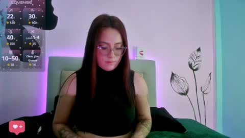 Snapshot of iriss_cardenas chatting on June 17, 8:43 pm iriss_cardenas online show from June 17, 8:43 pm