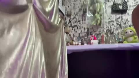 iriss_fox online show from October 14, 3:46 pm