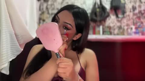 iriss_fox online show from April 19, 9:08 am