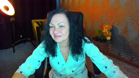 Iris online show from May 13, 5:27 am