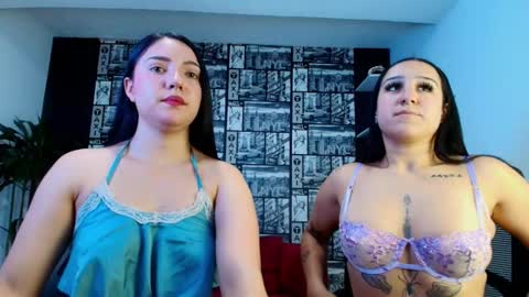 Snapshot of isa_and_nata chatting on March 5, 1:40 pm Isa and Natasha online show from March 5, 1:40 pm