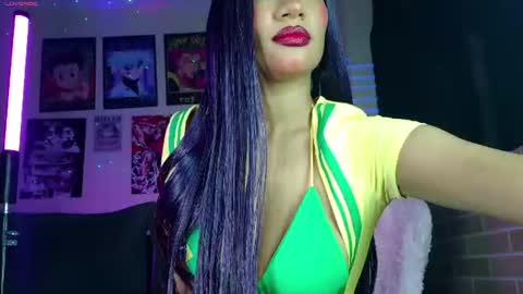Snapshot of isa_hotwife chatting on June 29, 4:07 pm isa_hotwife online show from June 29, 4:07 pm
