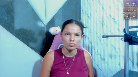 Snapshot of isa_kolins chatting on May 24, 11:48 am isa_kolins online show from May 24, 11:48 am