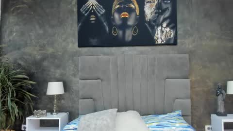 Isa Lancaster online show from April 12, 7:41 pm