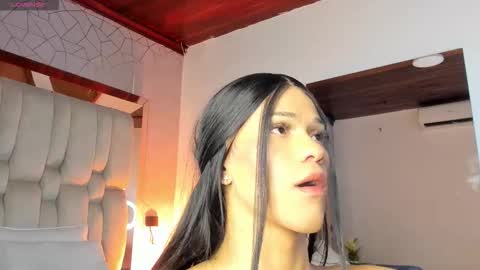 Isa  online show from March 21, 8:19 am