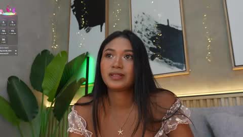 isa_montiel online show from April 15, 7:54 pm