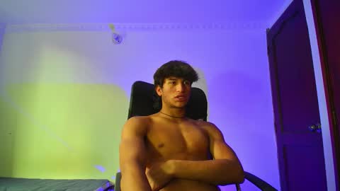 Snapshot of isaac__efx chatting on September 24, 6:11 pm isaac online show from September 24, 6:11 pm
