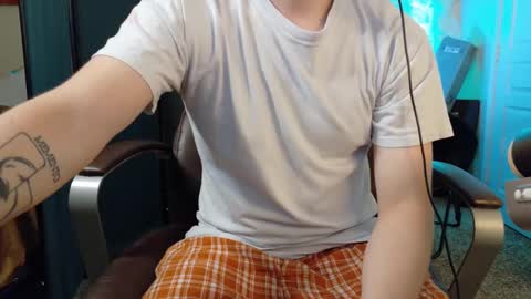 isaac online show from October 2, 8:43 am