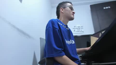 Snapshot of isaac_winter_ chatting on June 20, 3:53 am Isaac online show from June 20, 3:53 am